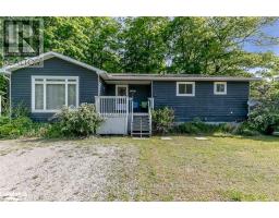 2 OJIBWAY COURT, Tiny, Ontario