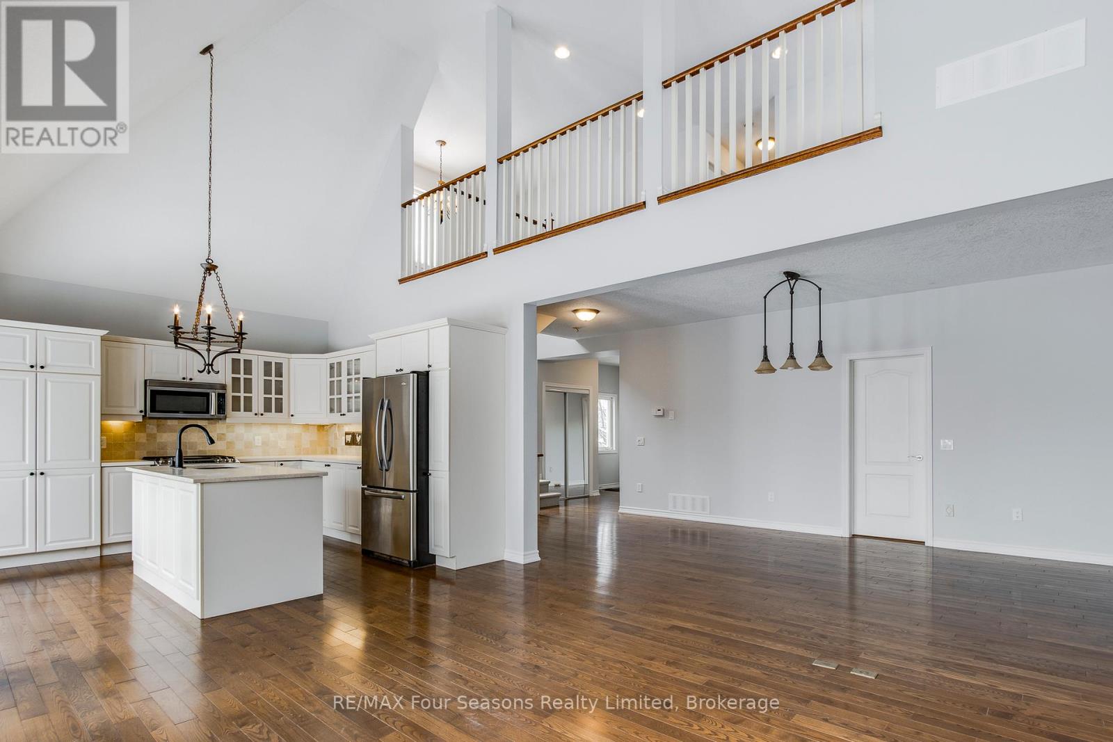 1 - 5 Invermara Court, Orillia, Ontario  L3V 8B4 - Photo 7 - S11983788