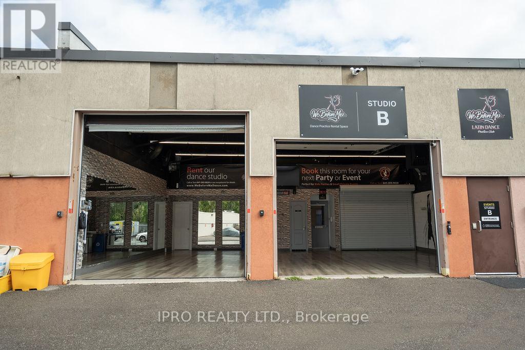 4 - 1578 Finfar Court, Mississauga, Ontario  L5J 4K1 - Photo 4 - W11983811