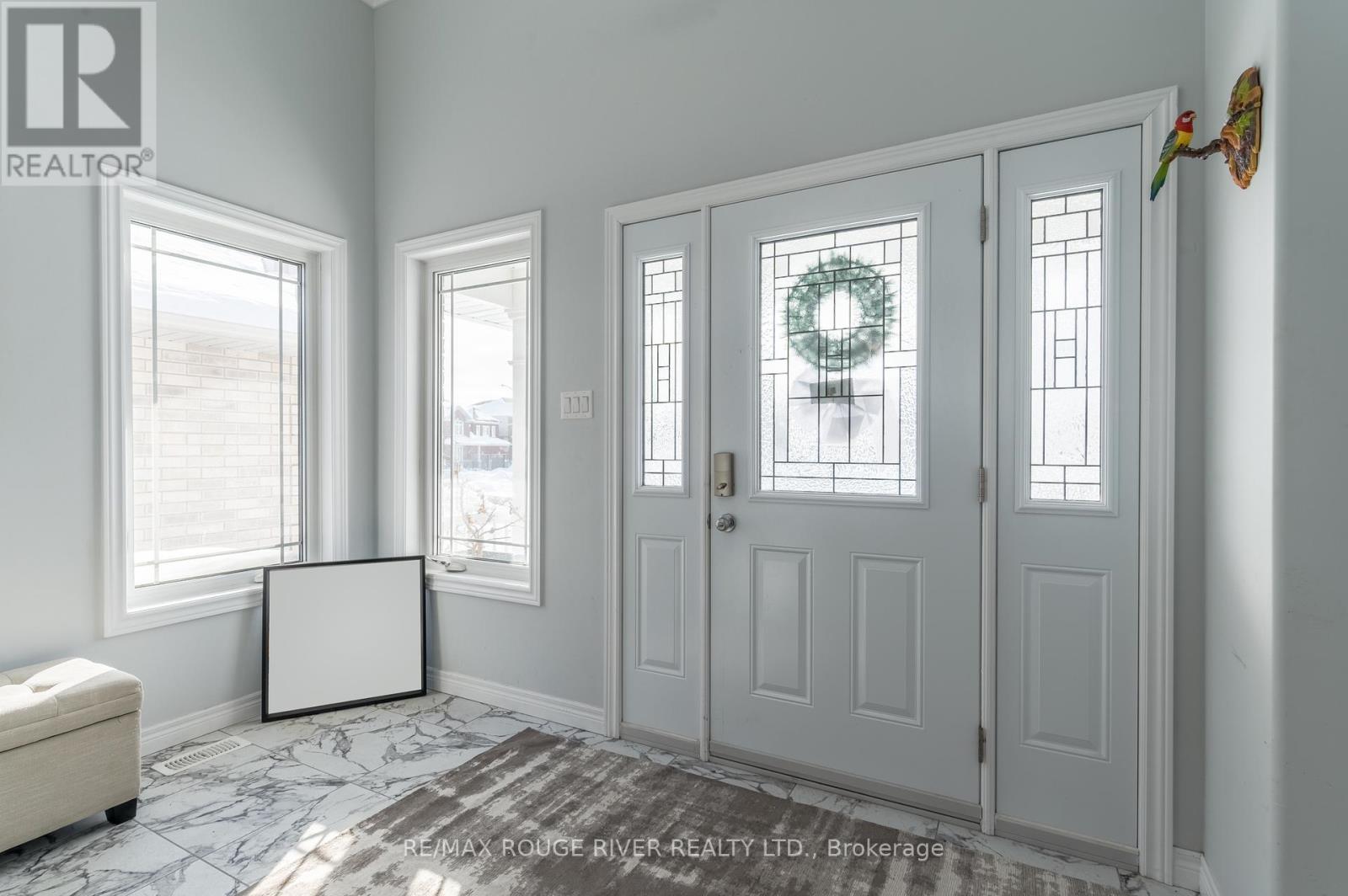 Property at 48 YORK DRIVE image 5