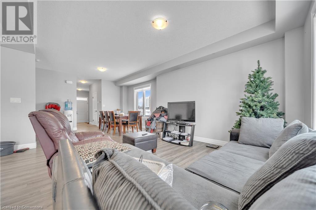 154 Otterbein Road, Kitchener, Ontario  N2B 0A8 - Photo 16 - 40699820