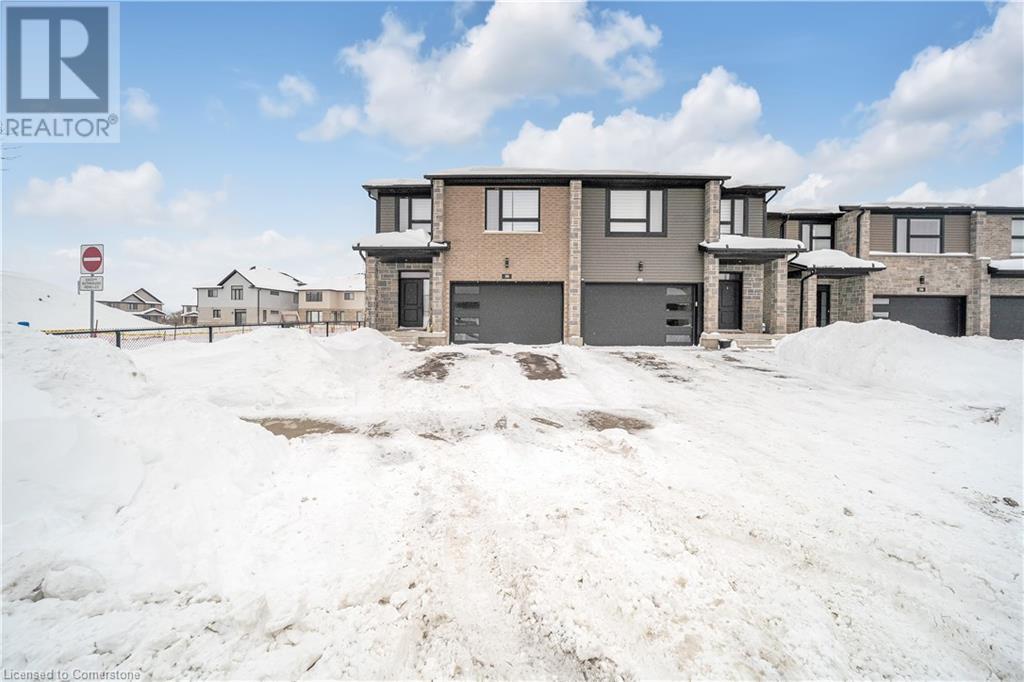 154 Otterbein Road, Kitchener, Ontario  N2B 0A8 - Photo 1 - 40699820