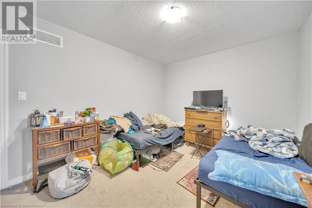 154 Otterbein Road, Kitchener, Ontario  N2B 0A8 - Photo 34 - 40699820