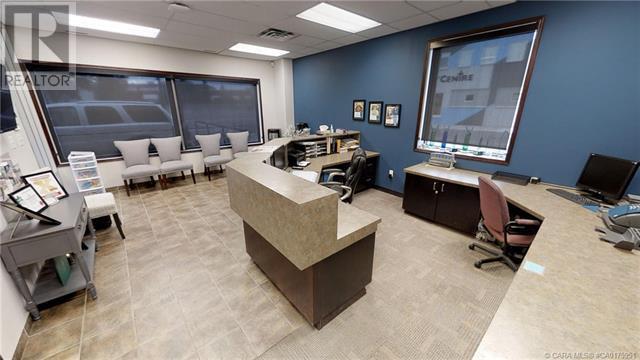 102, 5229 50 Avenue, Red Deer, Alberta  T4N 4B4 - Photo 4 - A2189668