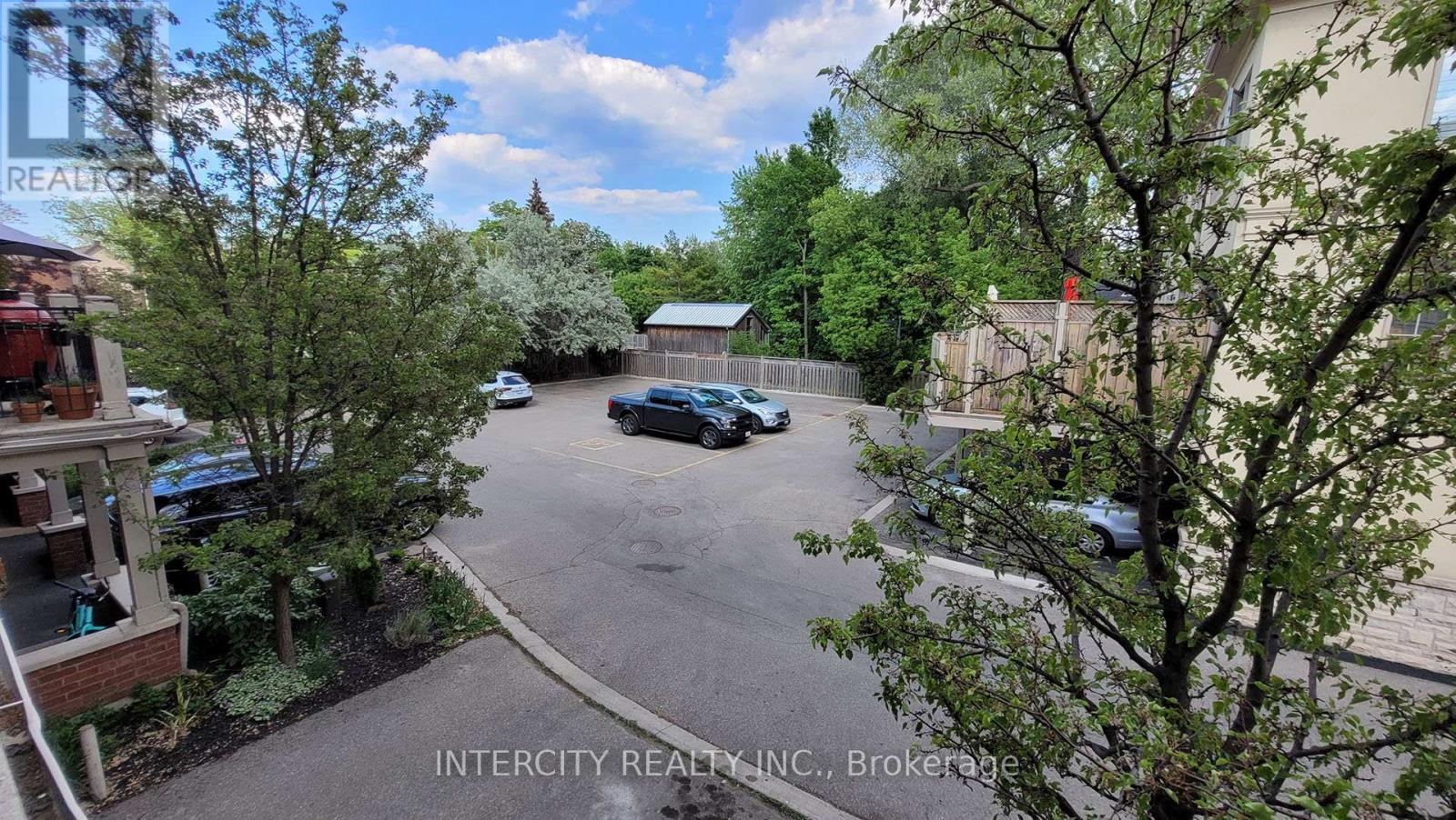 86 Lakeshore Road W, Oakville, Ontario  L6K 3A2 - Photo 30 - W11981991