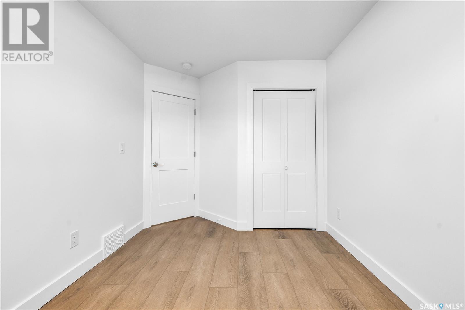 1109 9th Street E, Saskatoon, Saskatchewan  S7H 0N4 - Photo 35 - SK993989