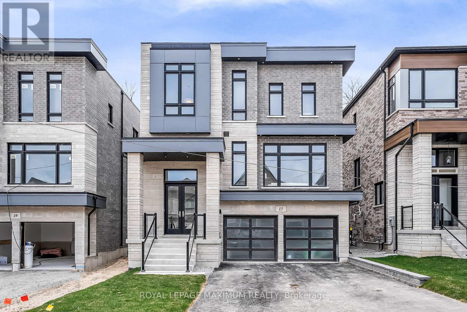 Property at 15 DONSGROVE COURT image 1