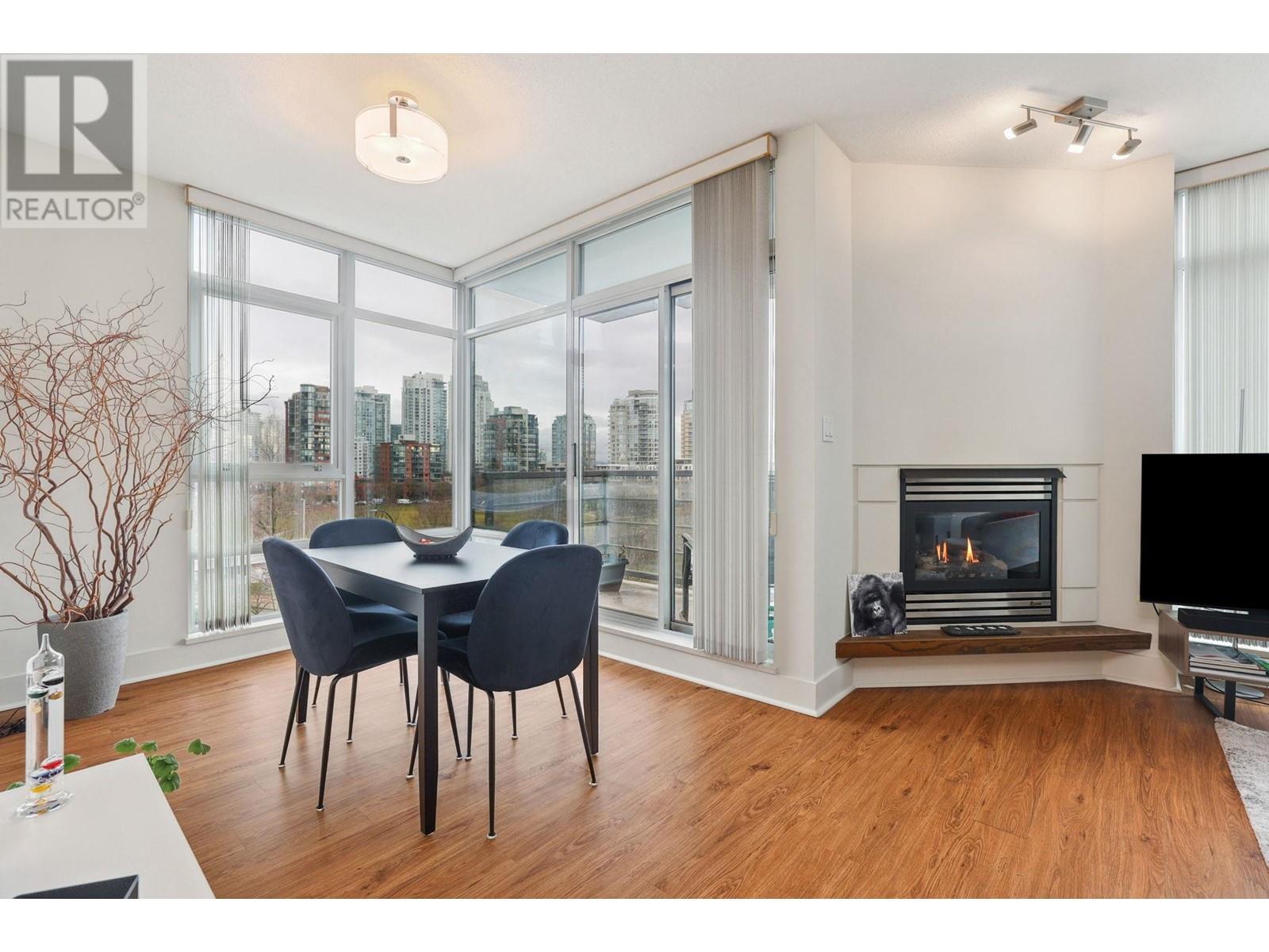 Listing Picture 11 of 38 : 602 1483 HOMER STREET, Vancouver / 溫哥華 - 魯藝地產 Yvonne Lu Group - MLS Medallion Club Member