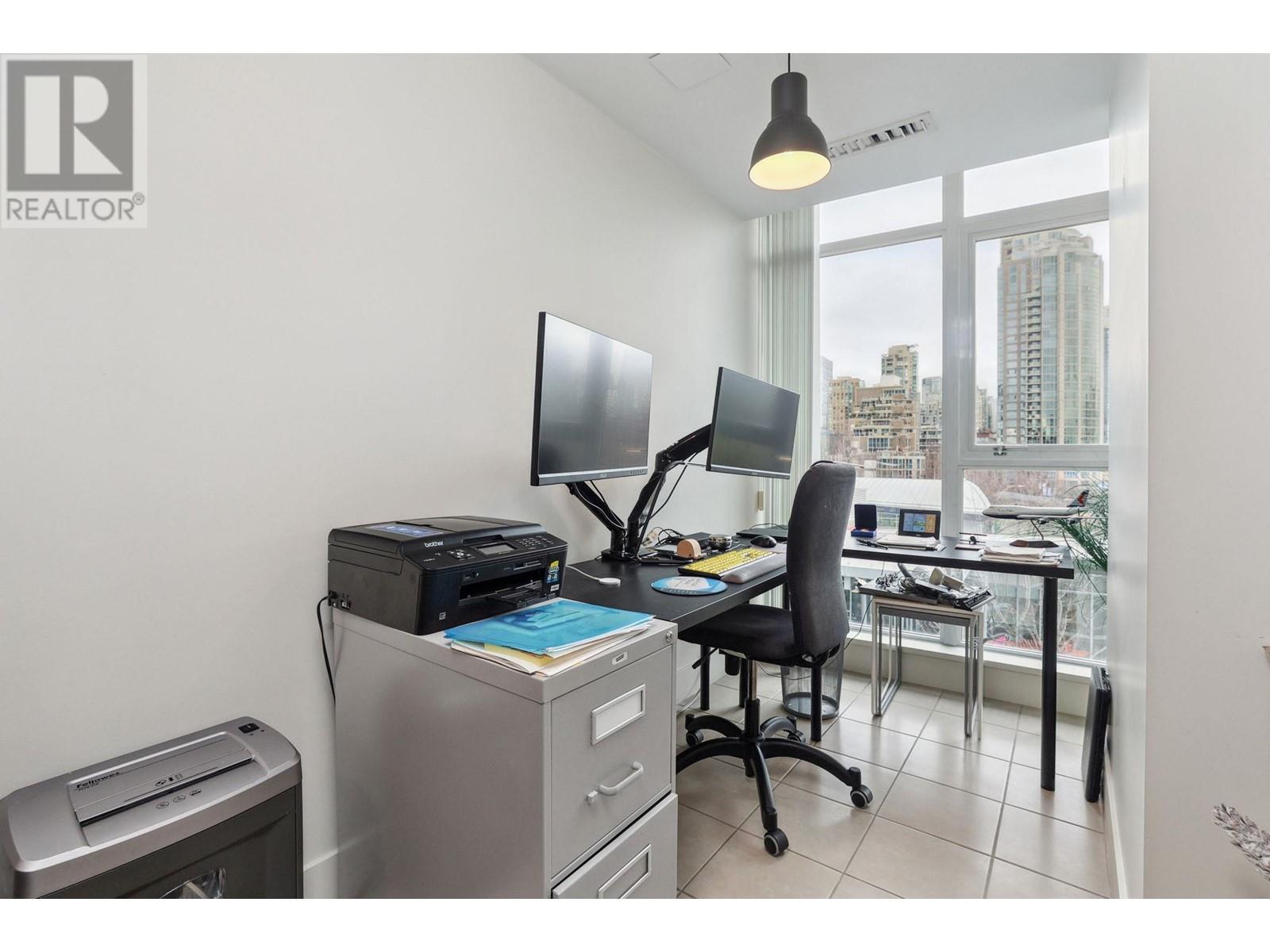 Listing Picture 19 of 38 : 602 1483 HOMER STREET, Vancouver / 溫哥華 - 魯藝地產 Yvonne Lu Group - MLS Medallion Club Member