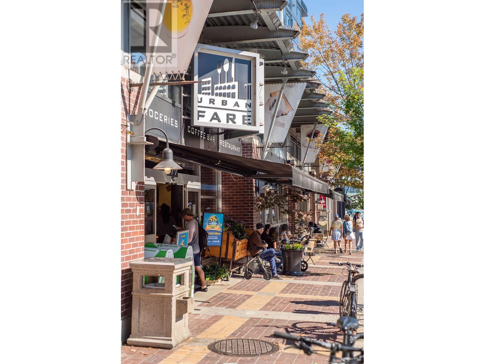 Listing Picture 35 of 38 : 602 1483 HOMER STREET, Vancouver / 溫哥華 - 魯藝地產 Yvonne Lu Group - MLS Medallion Club Member