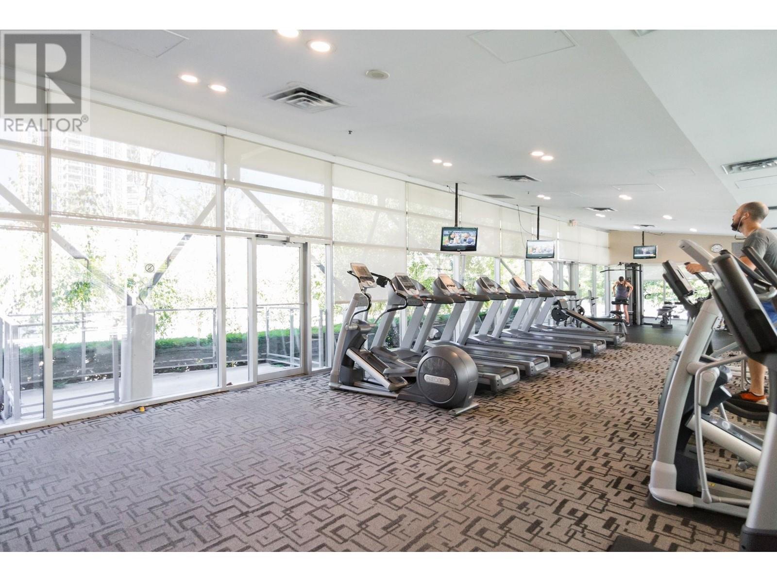 Listing Picture 27 of 38 : 602 1483 HOMER STREET, Vancouver / 溫哥華 - 魯藝地產 Yvonne Lu Group - MLS Medallion Club Member