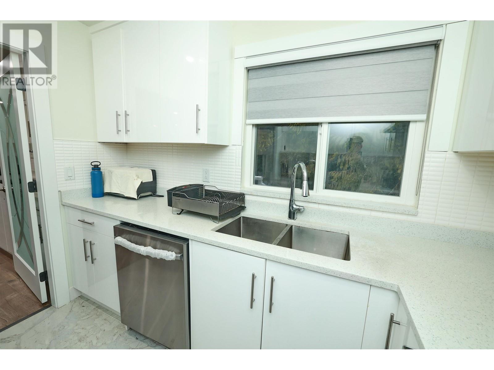 11697 272 Street, Maple Ridge, British Columbia  V2W 1N1 - Photo 8 - R2969309