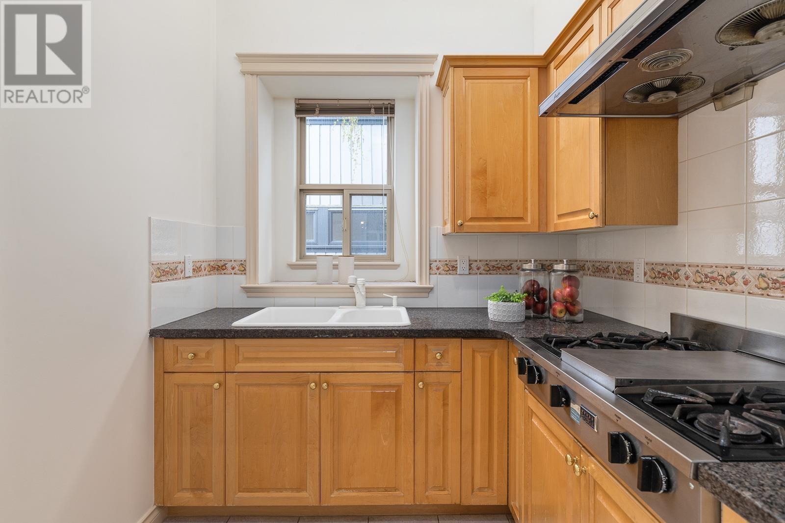 1080 47th Avenue, Vancouver, British Columbia  V6M 4J7 - Photo 15 - R2968743