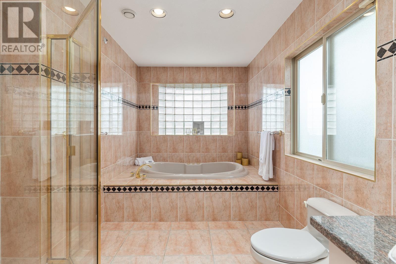 1080 47th Avenue, Vancouver, British Columbia  V6M 4J7 - Photo 24 - R2968743