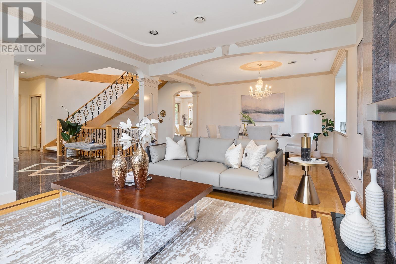 1080 47th Avenue, Vancouver, British Columbia  V6M 4J7 - Photo 9 - R2968743