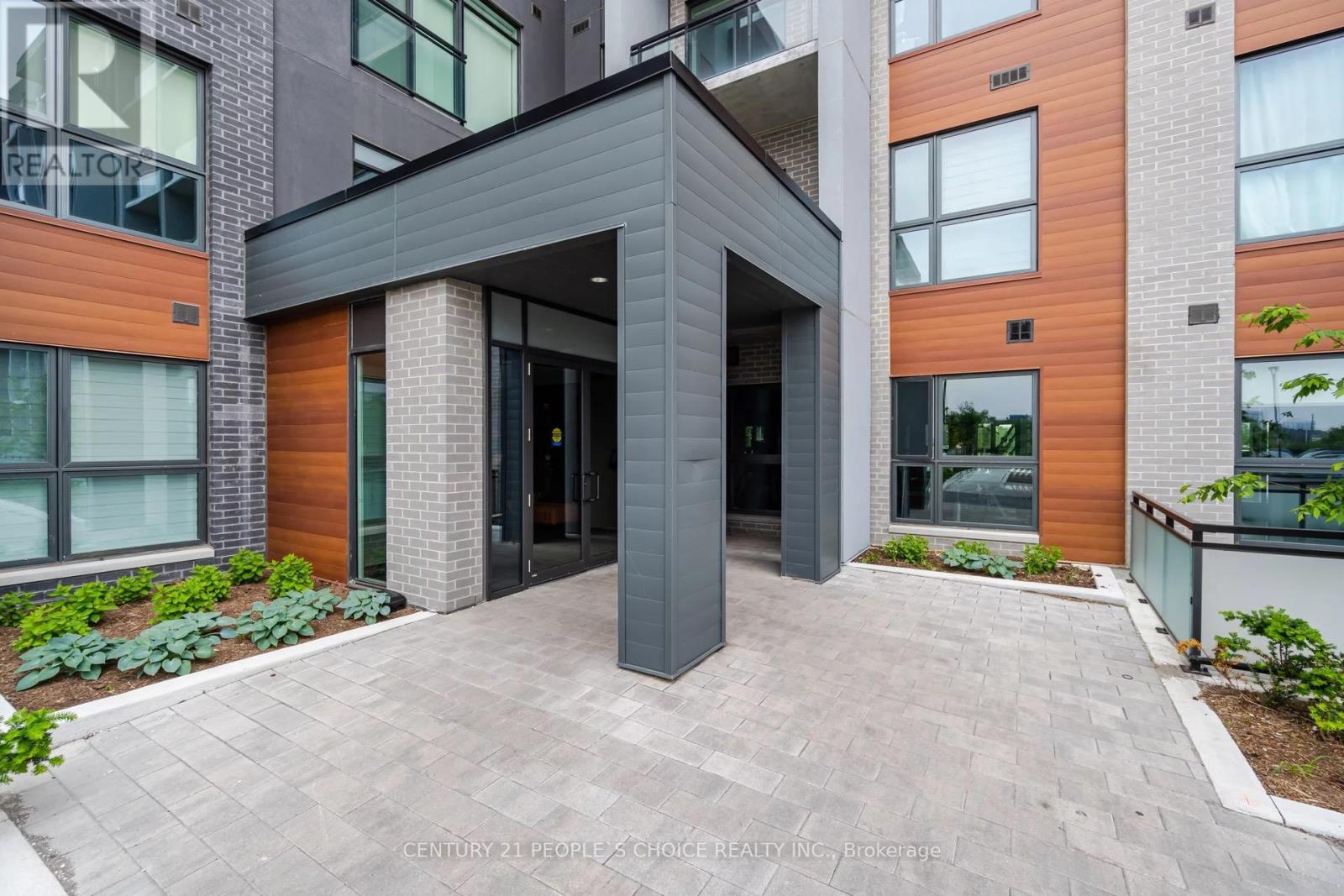 Property at 318 - 95 DUNDAS STREET W image 3