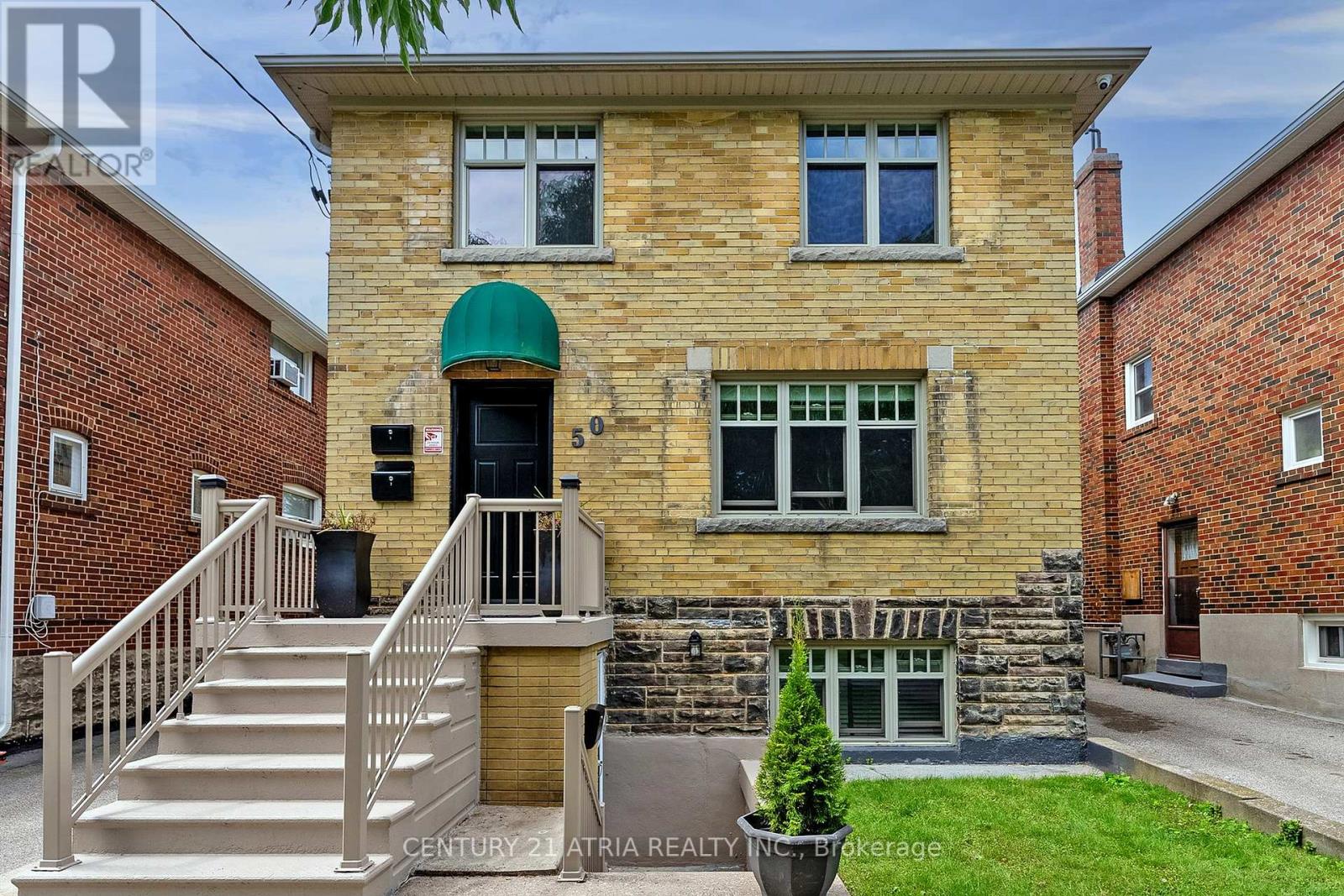 Property at 50 GEORGE STREET image 1