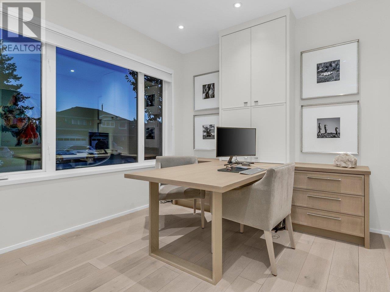 960 Essex Road, North Vancouver, British Columbia  V7R 1V9 - Photo 14 - R2956311