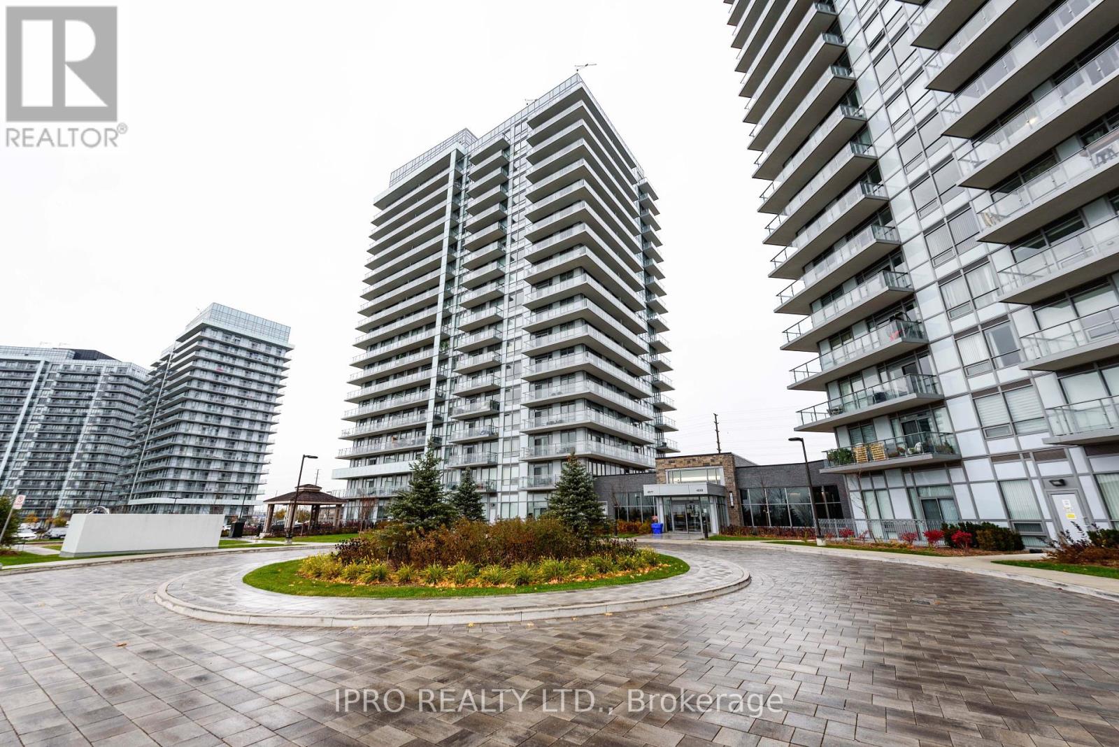 902 - 4677 Glen Erin Drive, Mississauga, Ontario  L5M 2E3 - Photo 4 - W11984050