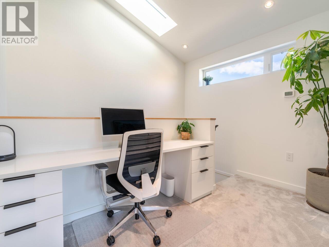 Listing Picture 23 of 30 : 904 E 37TH AVENUE, Vancouver / 溫哥華 - 魯藝地產 Yvonne Lu Group - MLS Medallion Club Member