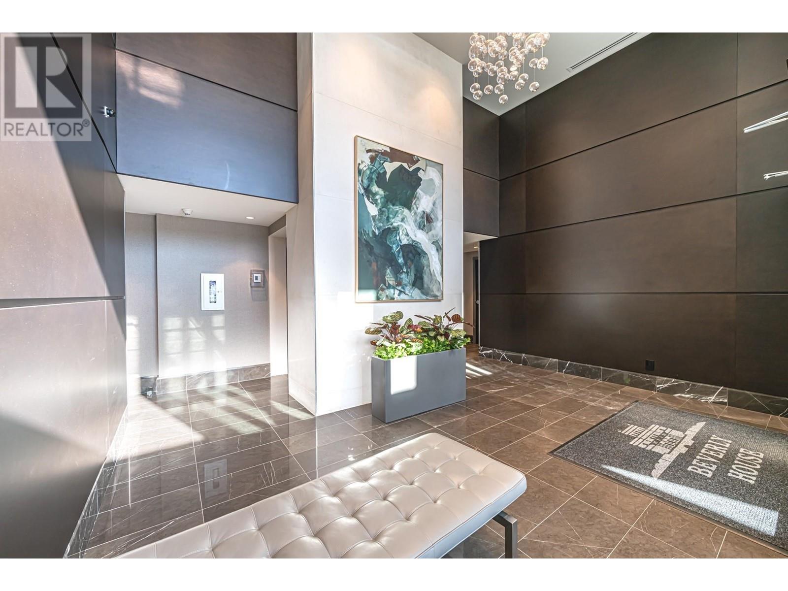 708 1561 W 57th Avenue, Vancouver, British Columbia  V6P 0H5 - Photo 7 - R2969152