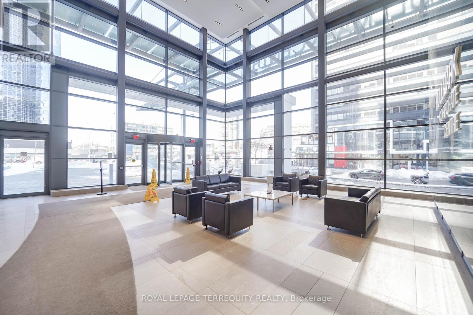 719/720 - 4789 Yonge Street, Toronto (Willowdale East), Ontario  M2N 0G3 - Photo 3 - C11956075