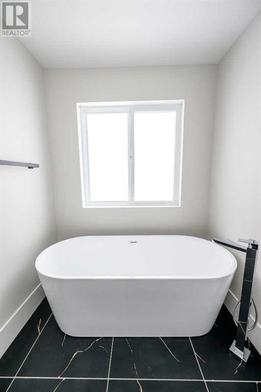 13062 Royal Boulevard, Grande Prairie, Alberta  T8V 6V2 - Photo 23 - A2196310