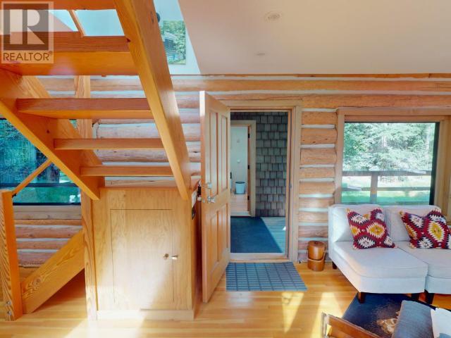 1580 Vancouver Blvd, Savary Island, British Columbia   - Photo 11 - 18712