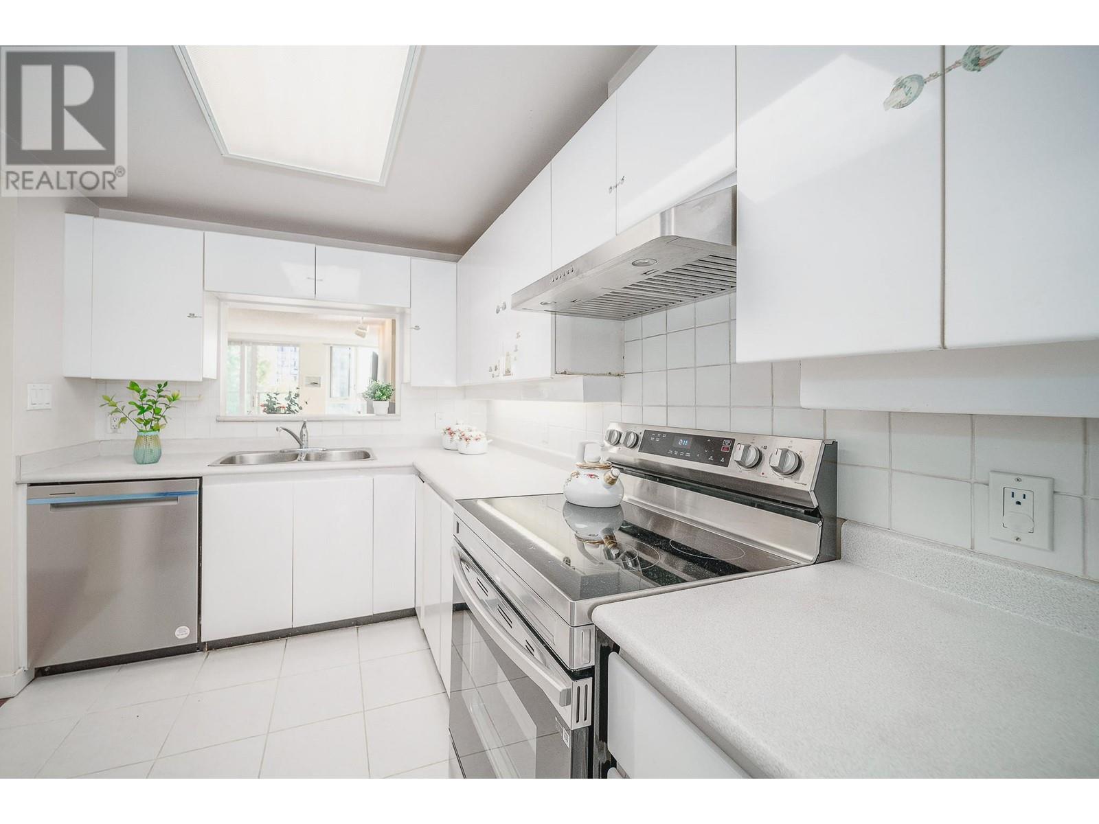 501 1345 Burnaby Street, Vancouver, British Columbia  V6E 1R2 - Photo 7 - R2969540