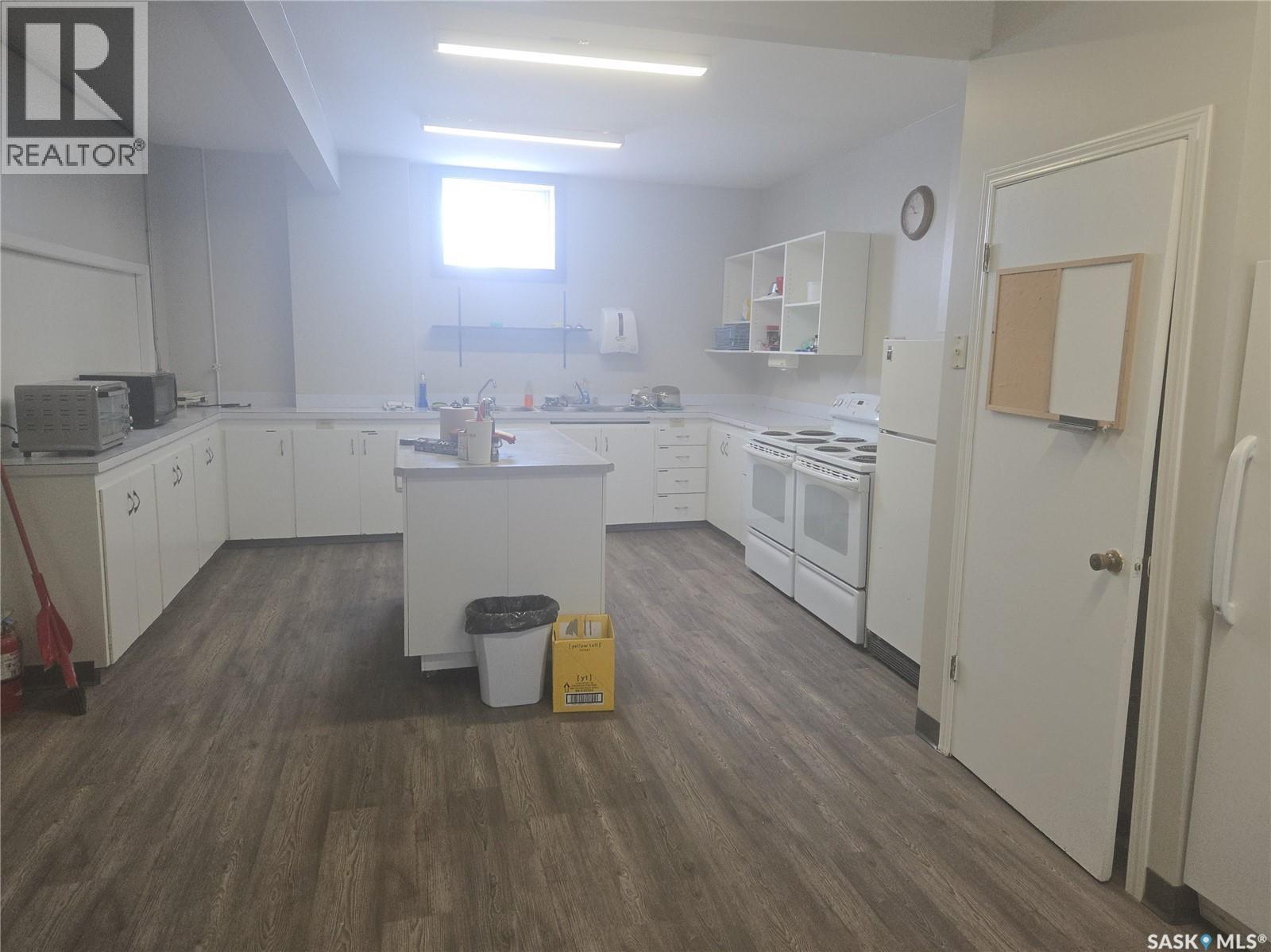 143 Aberdeen Street, Elbow, Saskatchewan  S0H 1J0 - Photo 12 - SK996359
