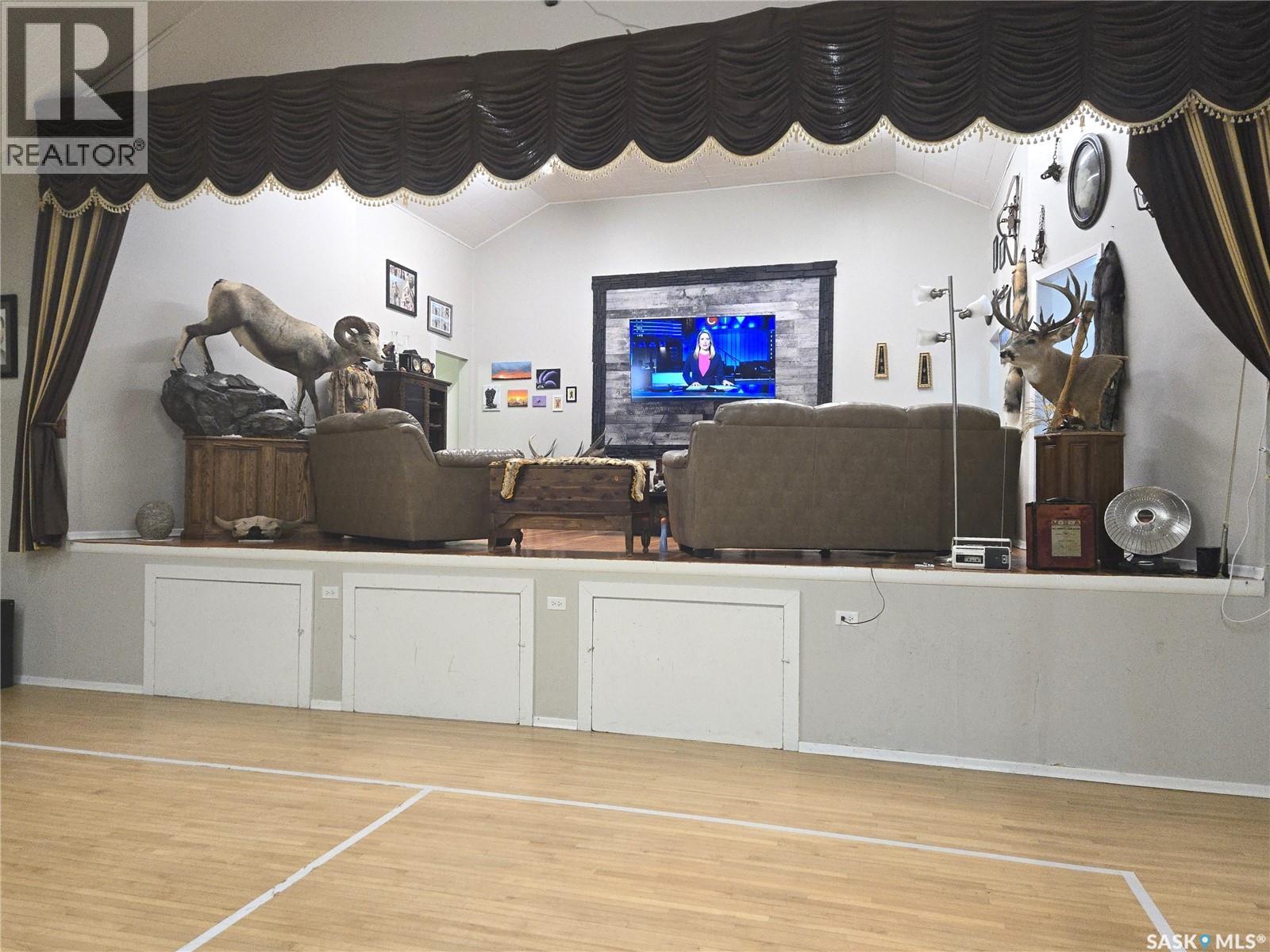 143 Aberdeen Street, Elbow, Saskatchewan  S0H 1J0 - Photo 5 - SK996359