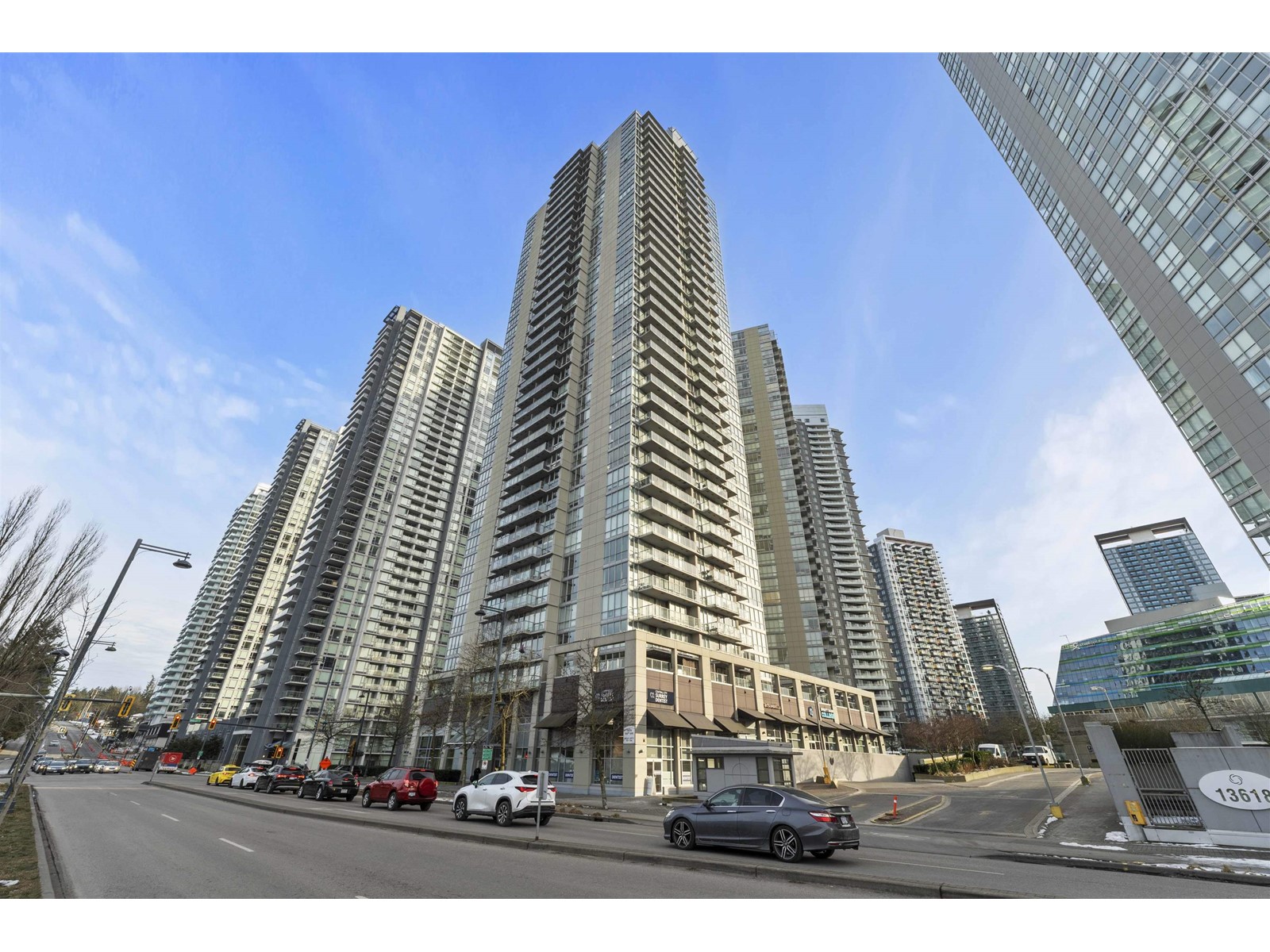 1604 13688 100 AVENUE, Surrey, British Columbia
