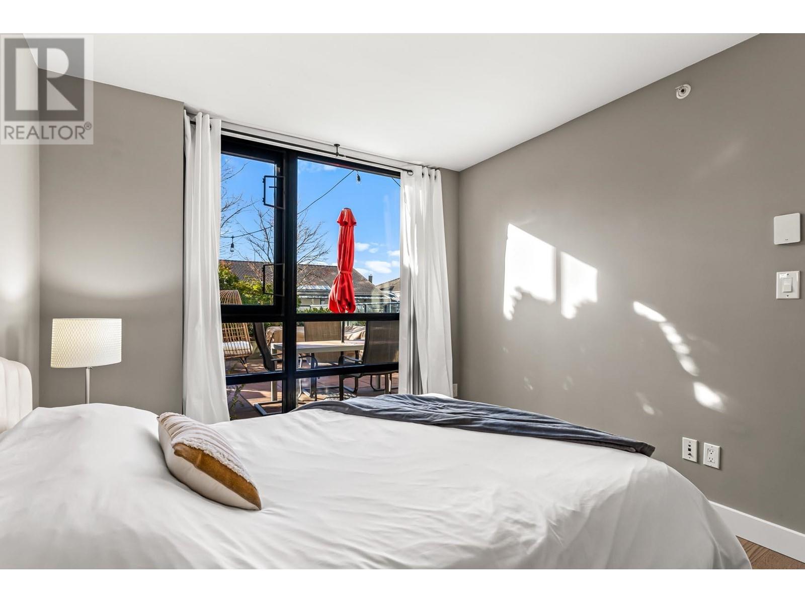 405 1 Renaissance Square, New Westminster, British Columbia  V3M 0B6 - Photo 13 - R2968024