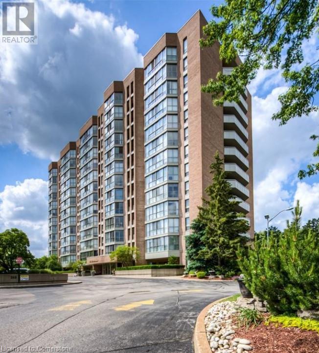 265 Westcourt Place Unit# 605, Waterloo, Ontario  N2L 6E4 - Photo 2 - 40700607