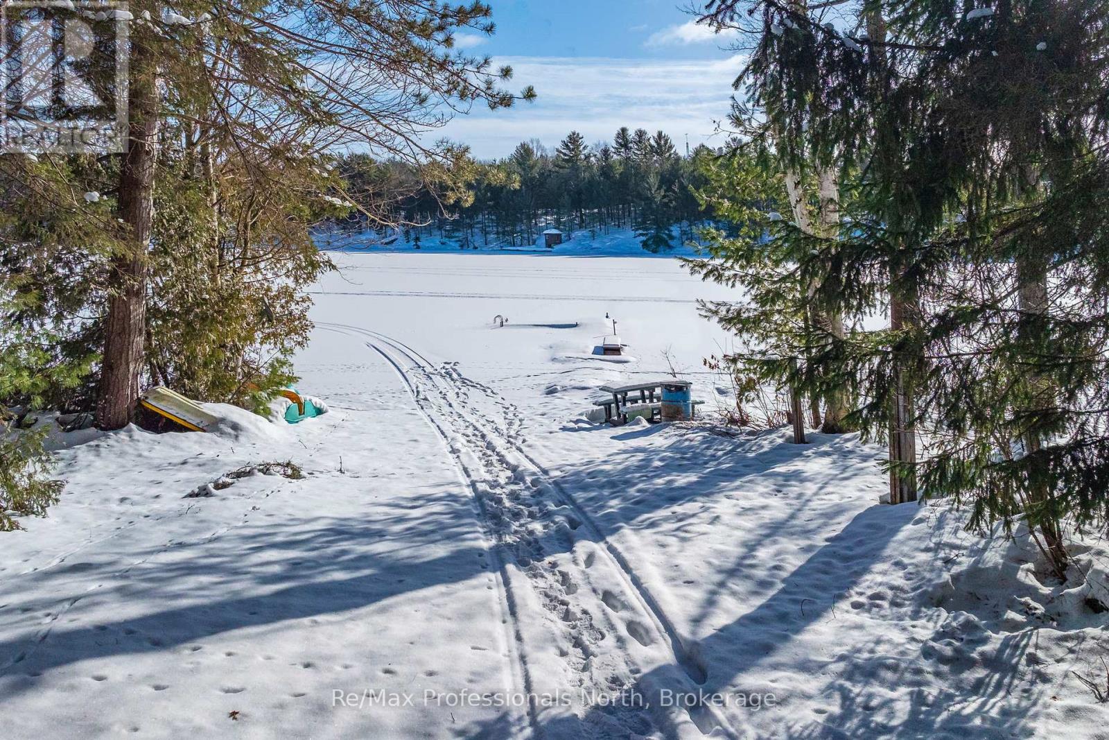 1011 Fitchett Lane, Gravenhurst, Ontario  P1P 1R3 - Photo 36 - X11915210