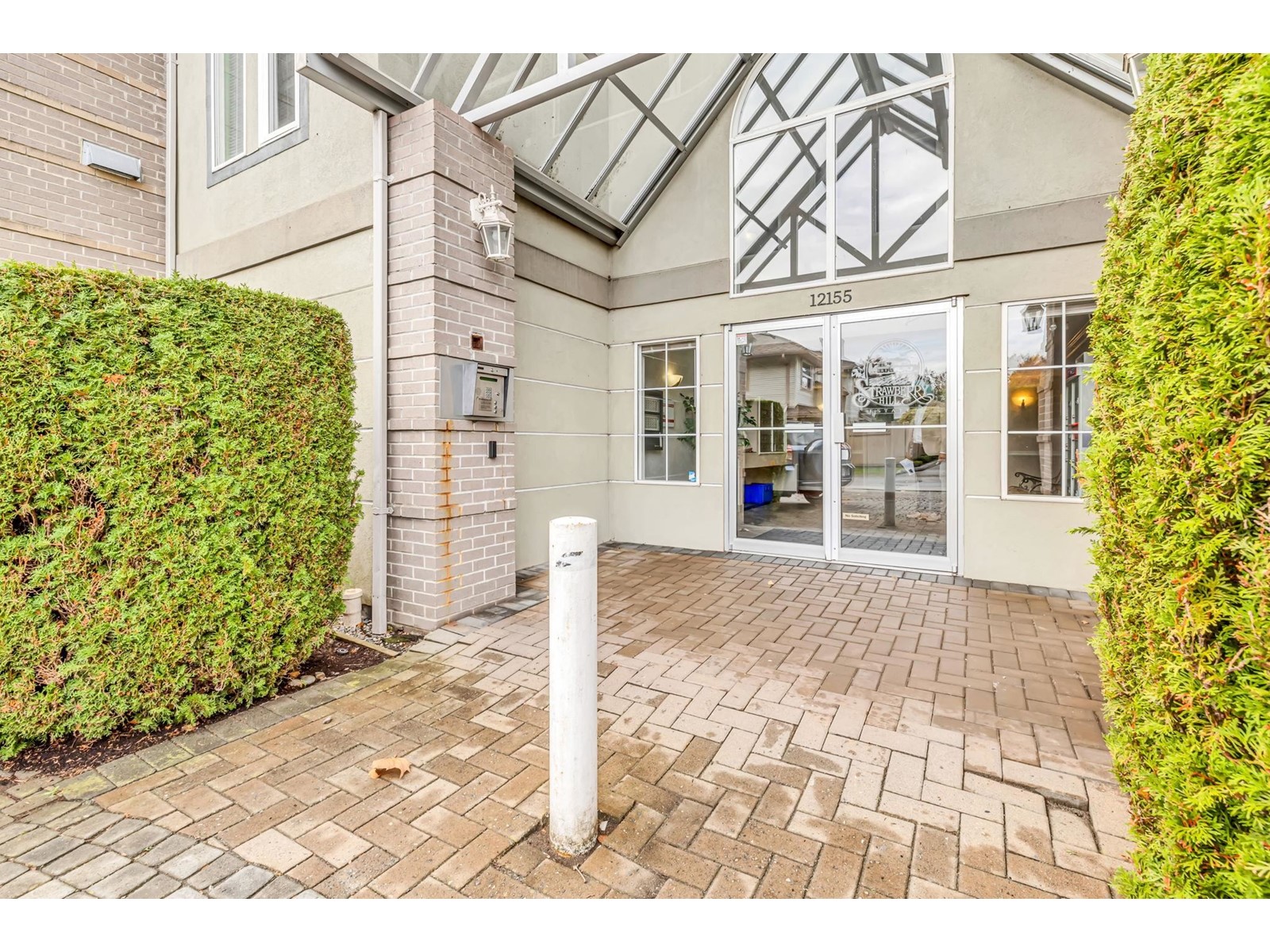 Property at 203 12155 75A AVENUE image 2