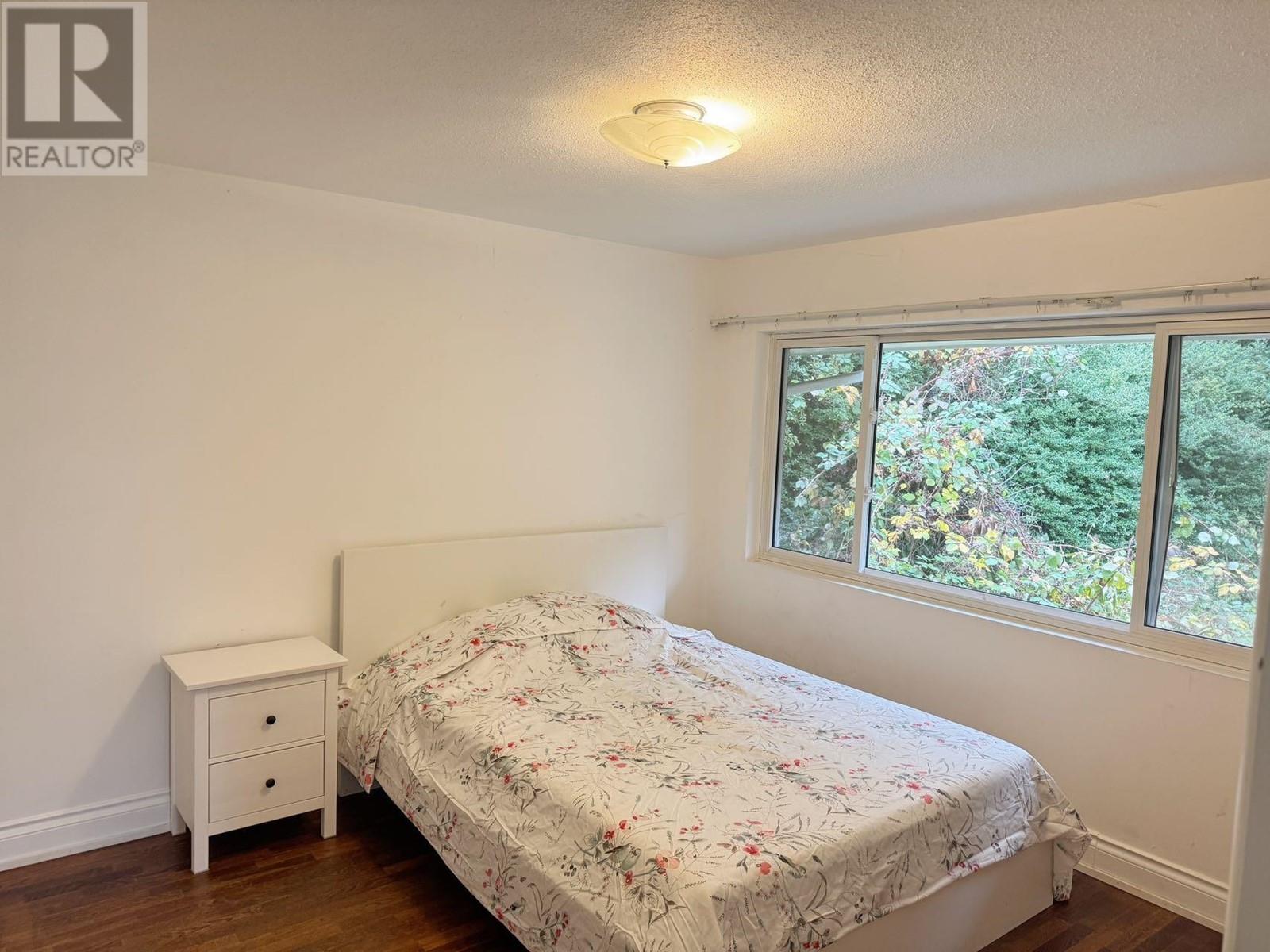 290 W Balmoral Road, North Vancouver, British Columbia  V7N 2V2 - Photo 8 - R2958245