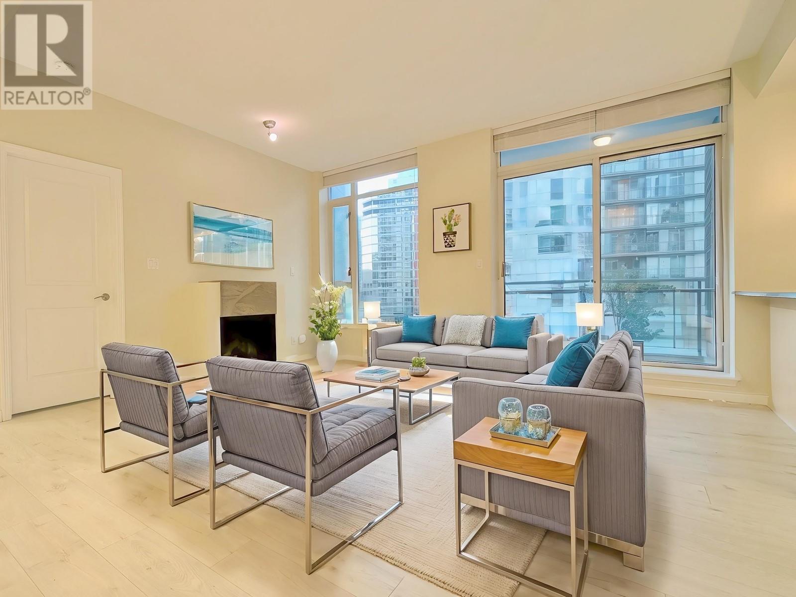 Listing Picture 8 of 40 : 801 1211 MELVILLE STREET, Vancouver / 溫哥華 - 魯藝地產 Yvonne Lu Group - MLS Medallion Club Member