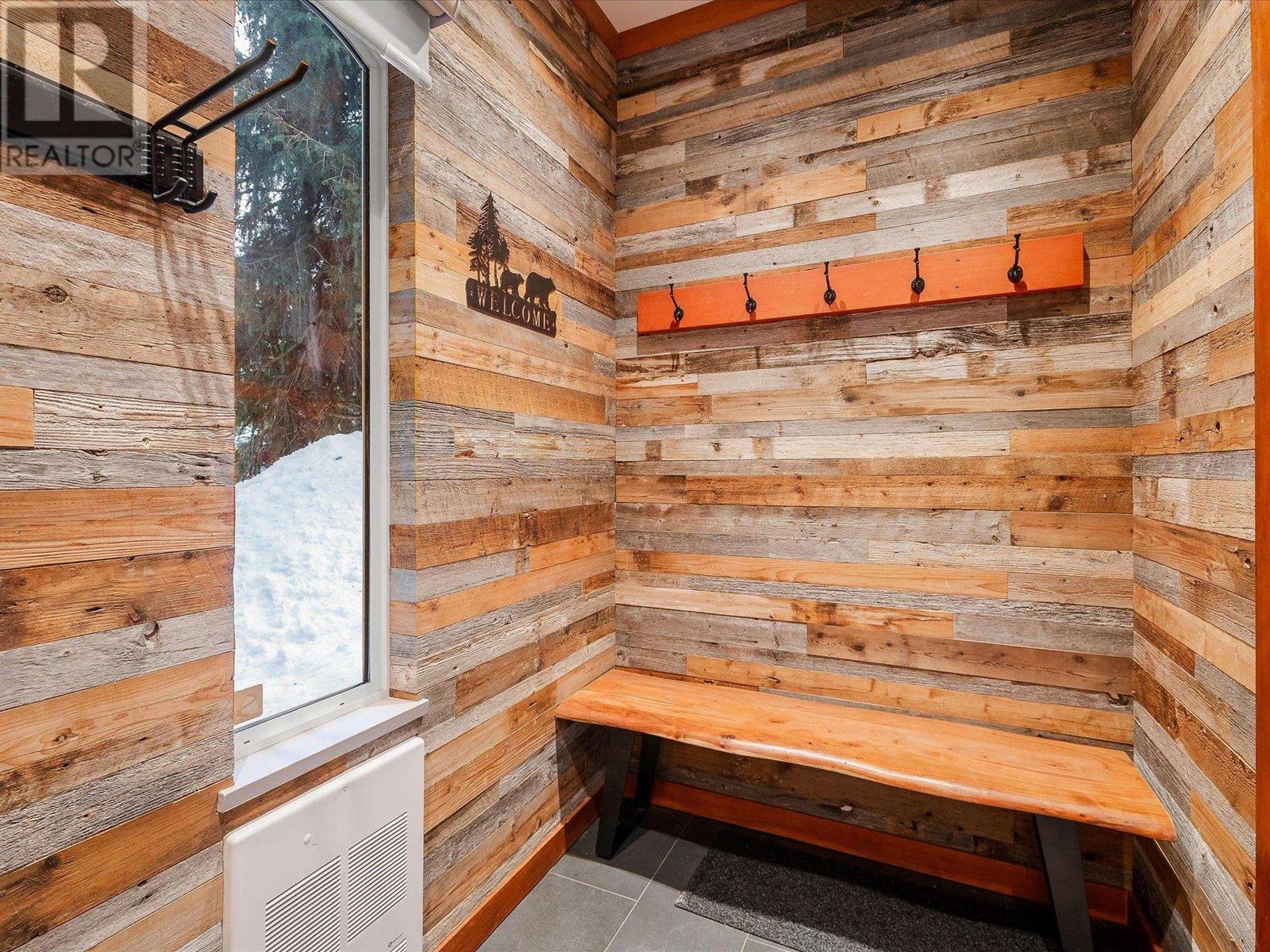 46 4335 NORTHLANDS BOULEVARD