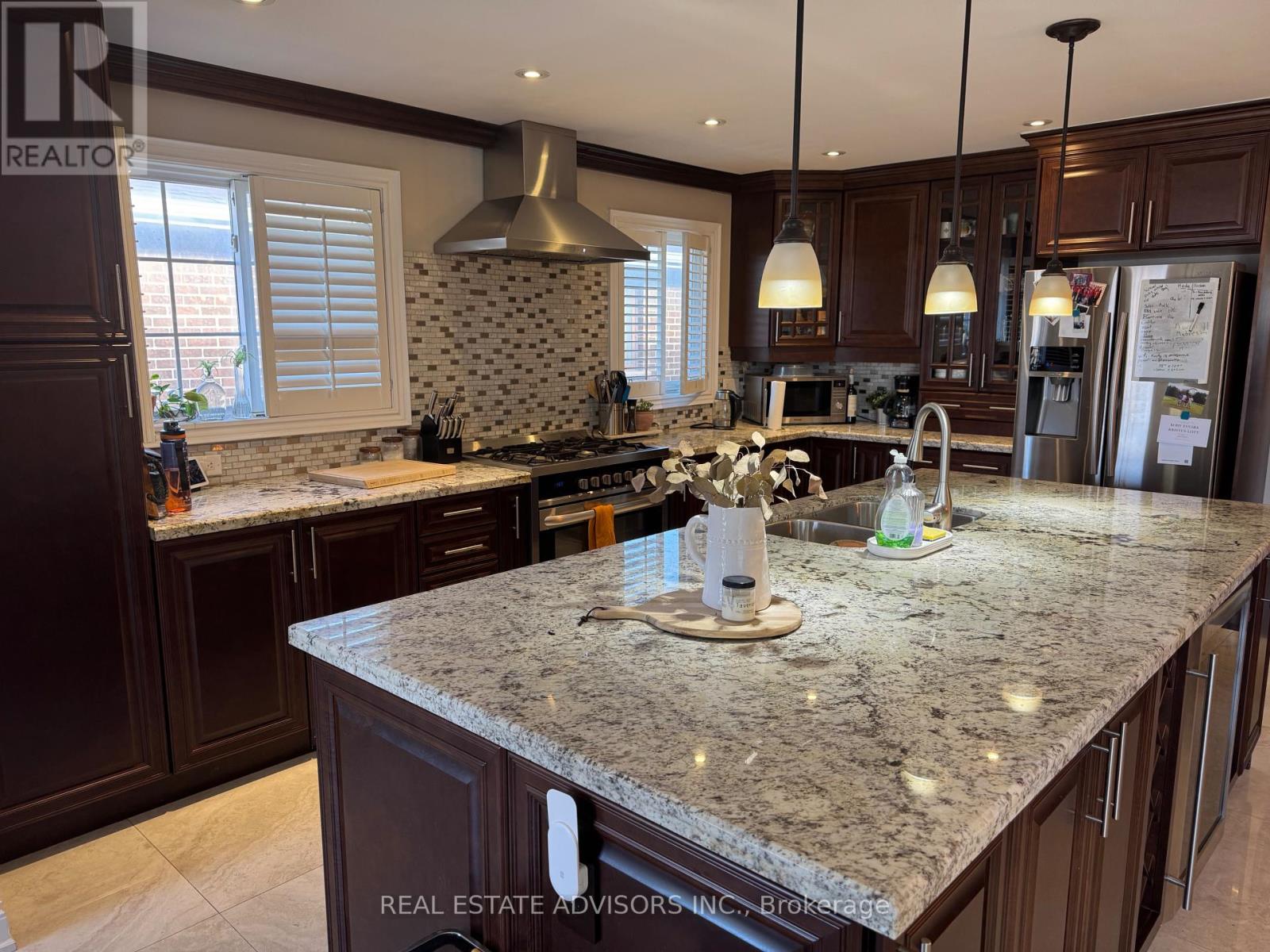 Property at 17 AGINCOURT ROAD image 1