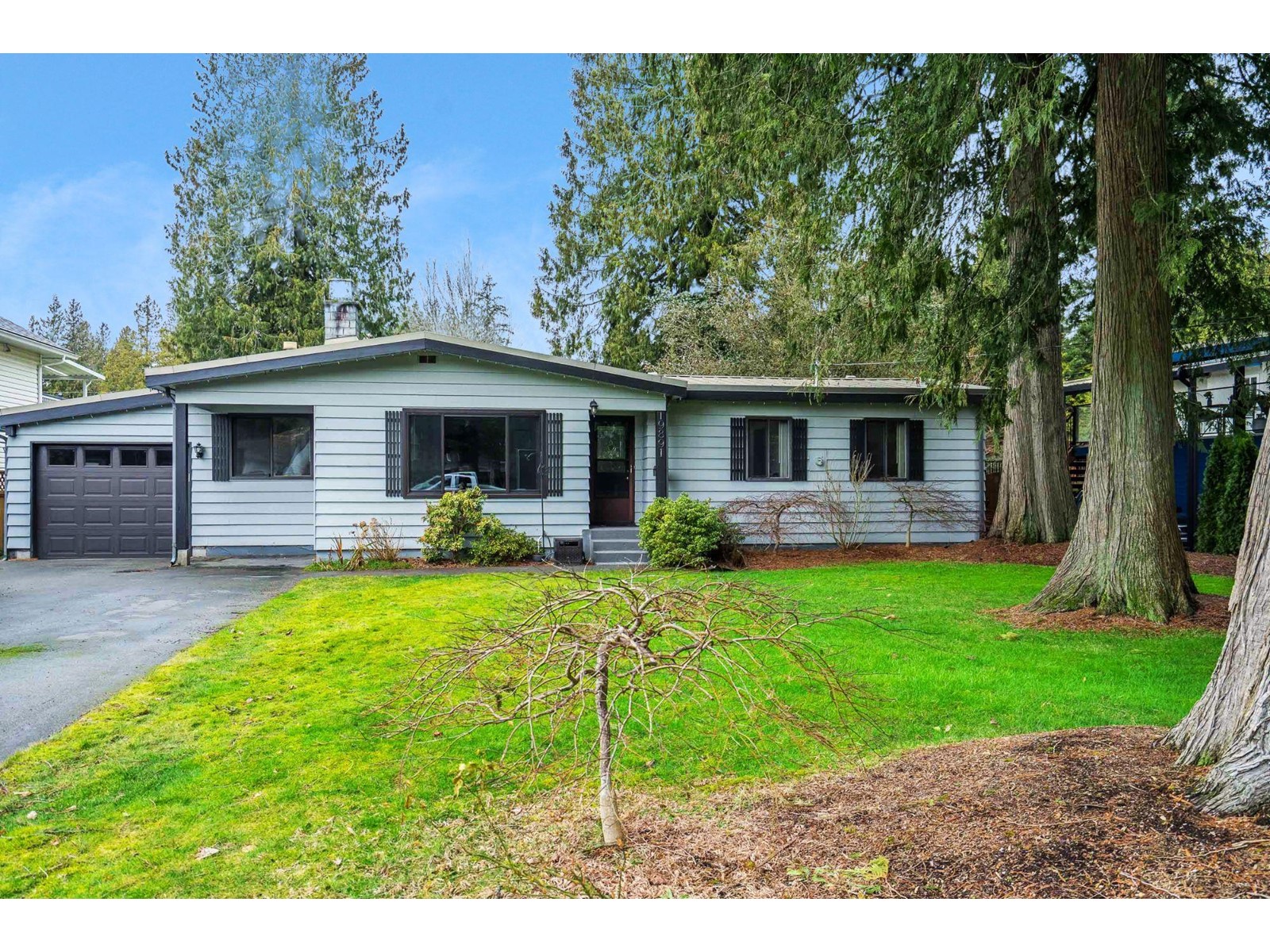 19891 43A AVENUE, langley, British Columbia
