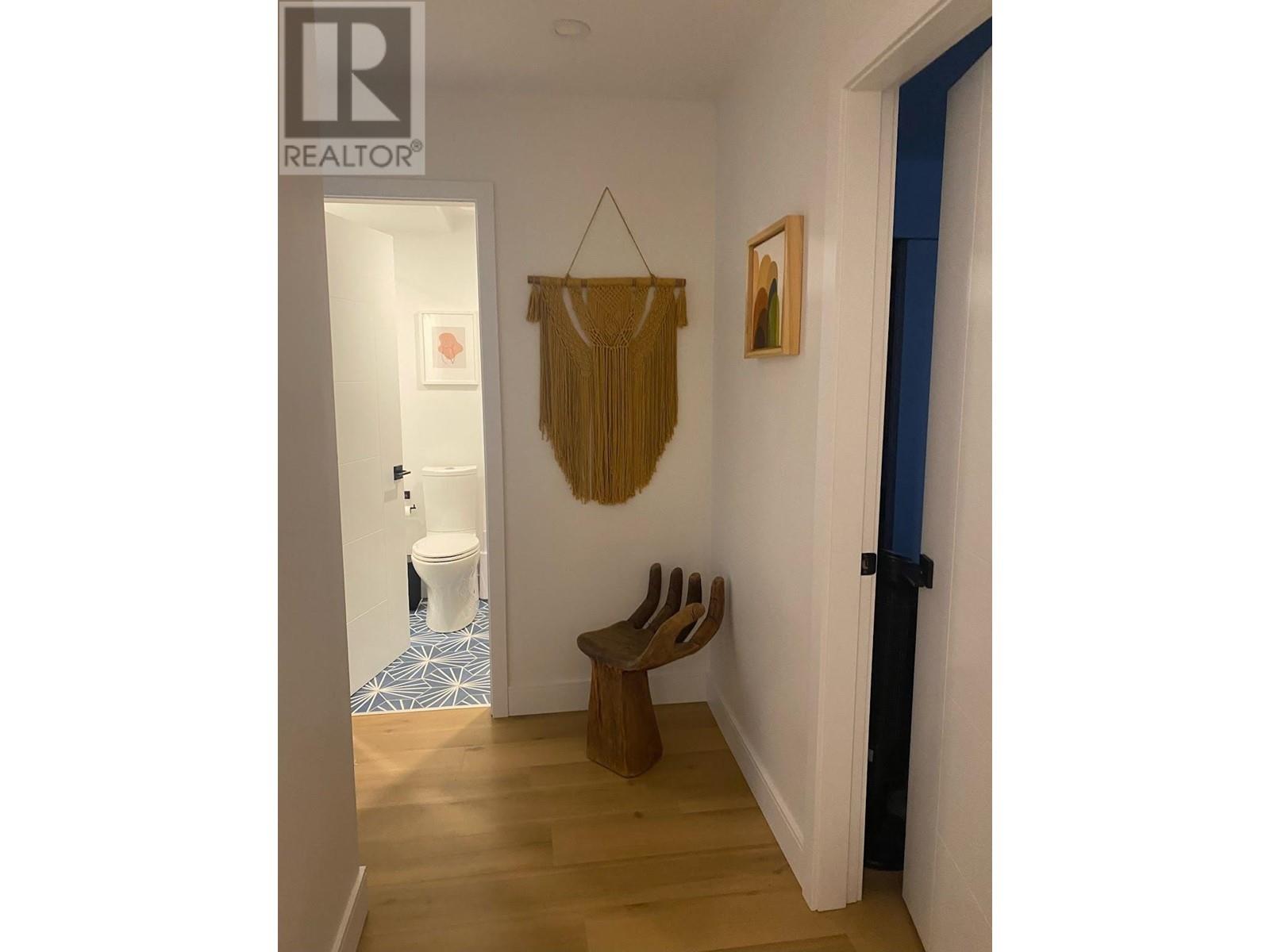 Listing Picture 3 of 20 : 115 330 E 7TH AVENUE, Vancouver / 溫哥華 - 魯藝地產 Yvonne Lu Group - MLS Medallion Club Member