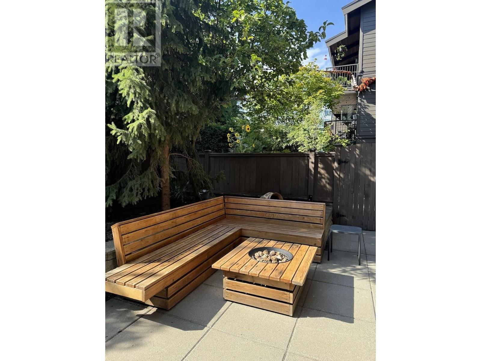 Listing Picture 14 of 20 : 115 330 E 7TH AVENUE, Vancouver / 溫哥華 - 魯藝地產 Yvonne Lu Group - MLS Medallion Club Member