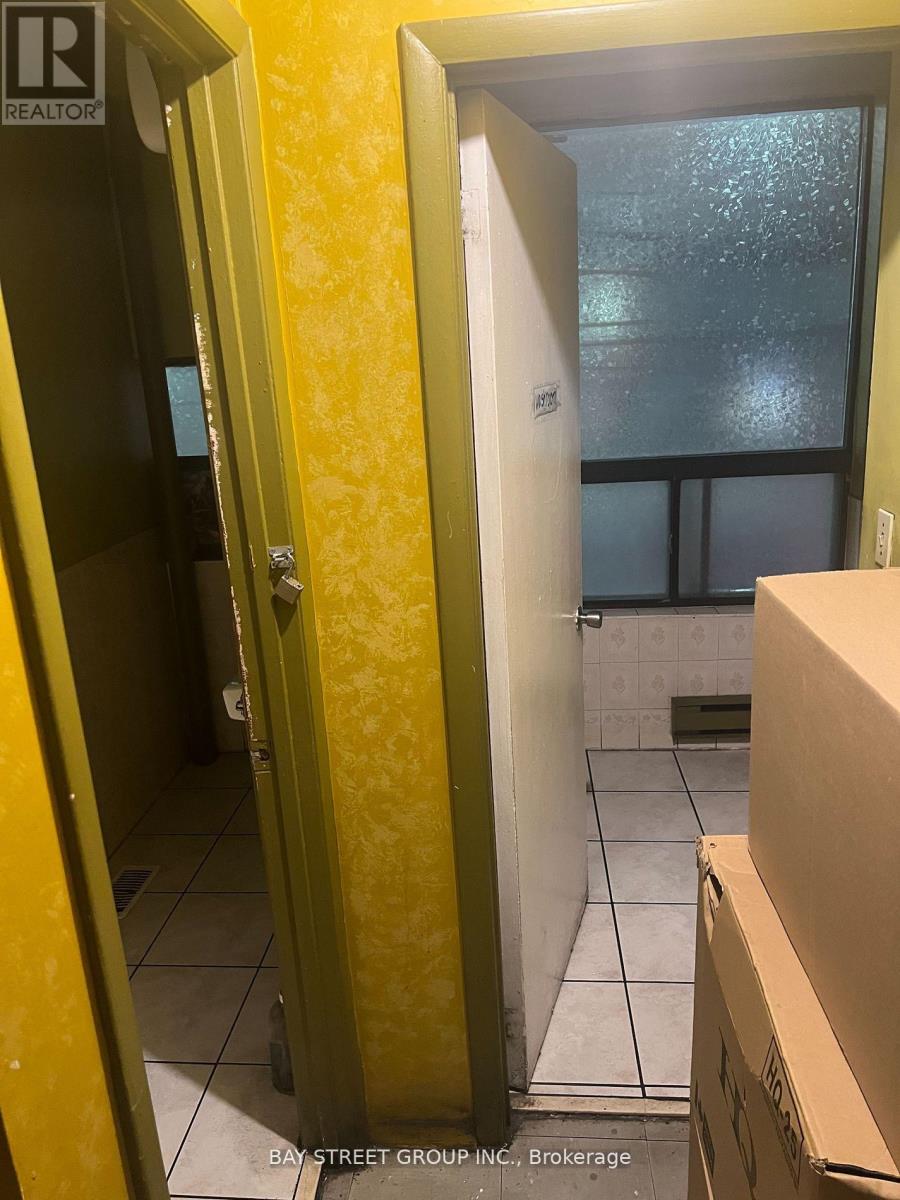 187 Dundas Street W, Toronto, Ontario  M5G 1C7 - Photo 11 - C11984287
