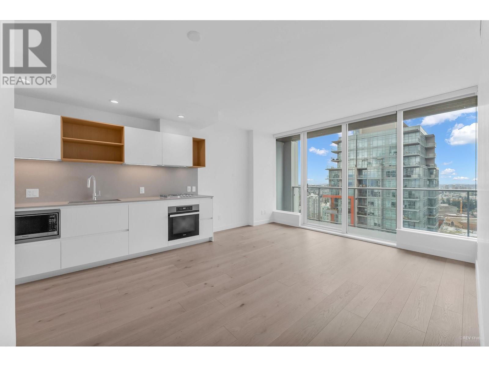 2509 6000 MCKAY AVENUE, Burnaby