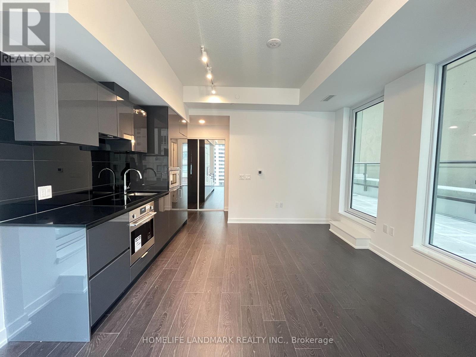 715 - 121 St Patrick Street, Toronto, Ontario  M5T 0B8 - Photo 8 - C11984016