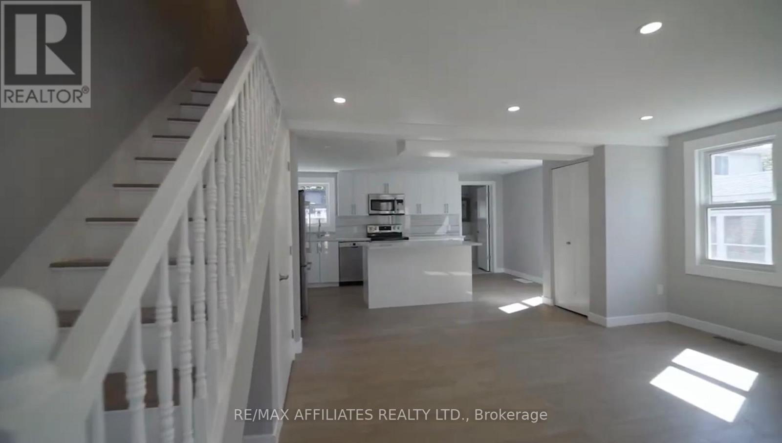 Property at 43 ST CHARLES STREET image 3
