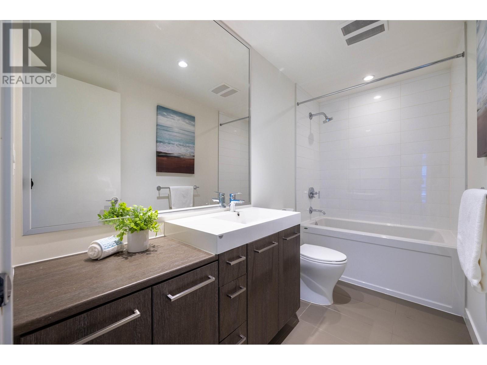 302 9080 University Crescent, Burnaby, British Columbia  V5A 0B7 - Photo 15 - R2969505