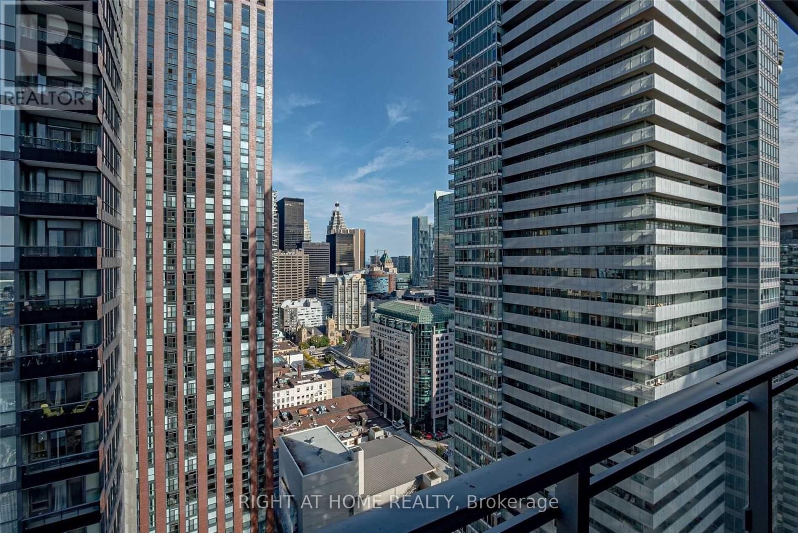 3007 - 21 Widmer Street, Toronto, Ontario  M5V 0B8 - Photo 11 - C11984335