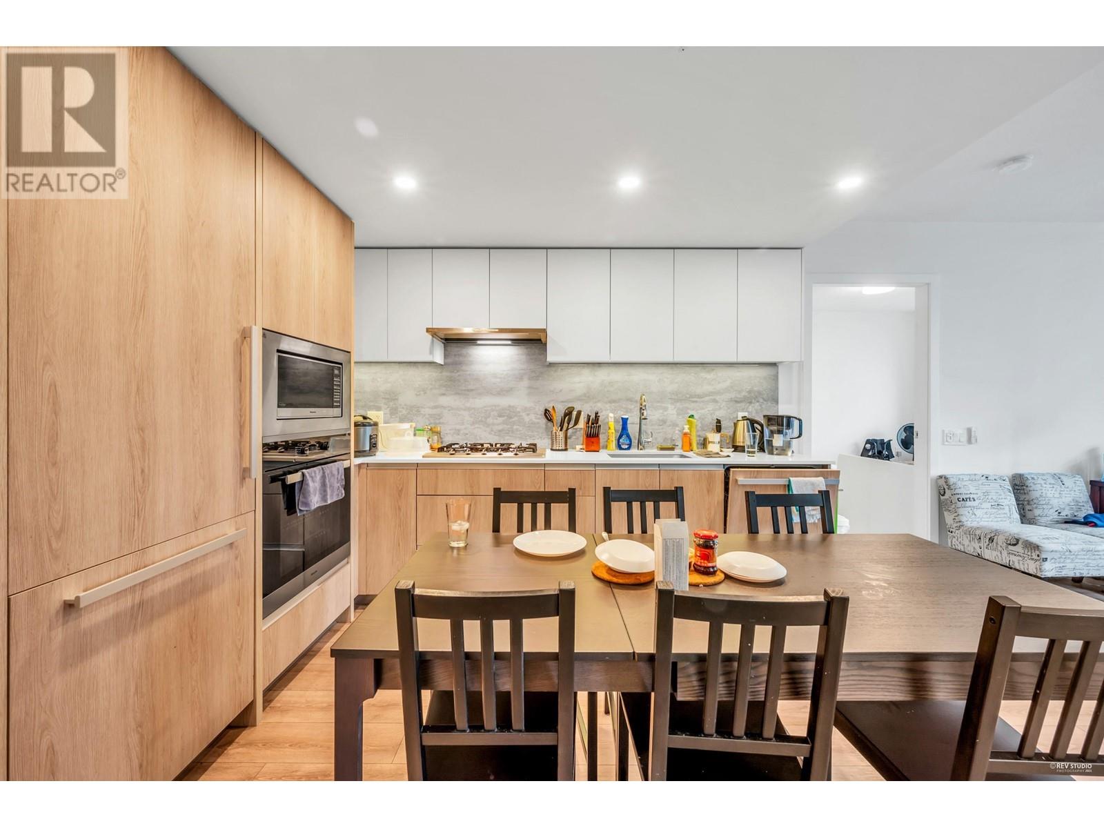 Listing Picture 8 of 33 : 702 6633 BUSWELL STREET, Richmond / 烈治文 - 魯藝地產 Yvonne Lu Group - MLS Medallion Club Member